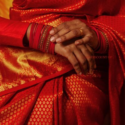 deepal surve saree shop